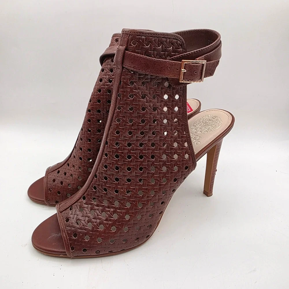 Vince Camuto Karsten Dark Cognac Woven Leather Peep Toe Bootie Heels 11M